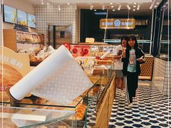 -昆明冠生园·蛋糕·面包(朗悦湾店)