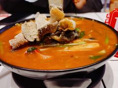 -肥汁米蘭香港米线(长宁来福士店)