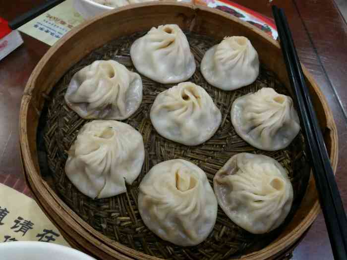 王兴记(万达店)-"无锡小笼包最早最出名,做的最好,生意最好.