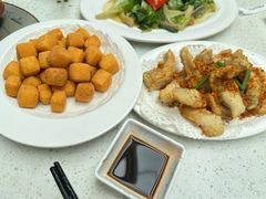 -肥仔文澳门猪骨煲(南京西路店)