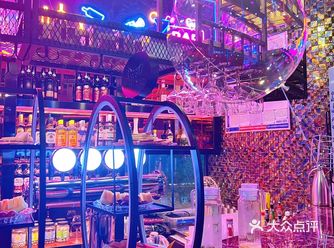 南京探店｜氛围感拉满的音乐餐吧——老驴音乐餐吧