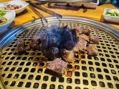 -唯成•韩国炭火烤肉 유성고기