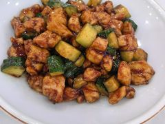 -大鸭梨烤鸭店(金顶街店)