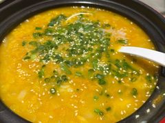 鲜虾汤海鲜泡饭-蝴蝶里·粤菜·点心(龙湖杭州金沙天街店)