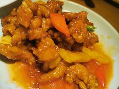菠萝咕咾肉-吕氏疙瘩汤·海鲜新鲁菜(凯德mall新都心店)