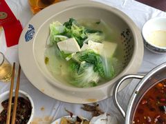 -余家庄肥肠鱼地方汤锅(银杏大道店)