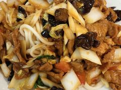 过油肉拌面-汗腾格里·风味餐厅(新疆驻京办店)