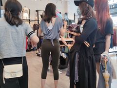 -lululemon(比斯特购物村店)