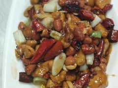 宫保肉丁-陈麻婆豆腐总店