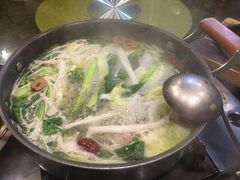 -钟掌勺忘不了地道湘菜(新天地假日广场店)