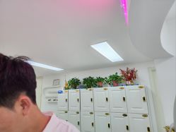 -米娜护肤造型