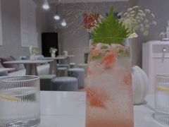 -潮一不贰·法式甜品·生日蛋糕·西式简餐(外滩店)