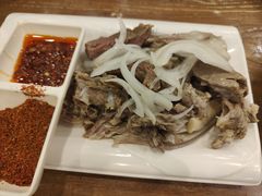 -清真·玛丽亚新疆菜主题餐厅(浙江中路店)