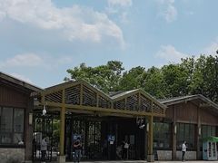 -吴淞炮台湾湿地森林公园烧烤区