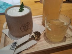 -ZING COFFEE 镜咖啡