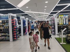 -迪卡侬(高新万达店)