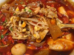 -渝信川菜 · 川味家常菜(财富购物中心店)