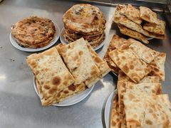 -玉龙喀什有名爱可德木烤包子