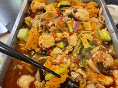 -后街佬·炭火鲜鱼杂(南城店)