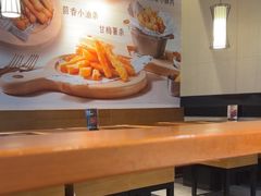 -呷哺呷哺(常营华联店)