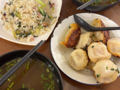 -舒蔡记生煎菜饭(云南中路店)