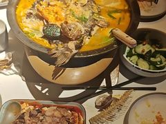 -鸣记脆皮烤鱼·海鲜烤鱼(三八广场店)