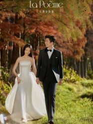 -乐派诗婚纱摄影