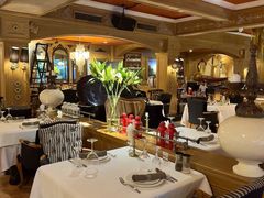 -火车头法国西餐厅