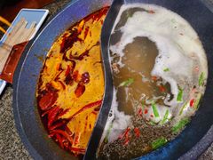 -路边边.炒菜烧烤.音乐餐厅(良乡长虹店)