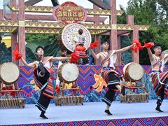 -七彩云南欢乐世界