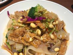 请你吃凉皮-吕氏疙瘩汤·新鲁菜(济南万象城店)
