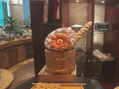 -怡聚轩全日制自助餐厅(大中华喜来登酒店)