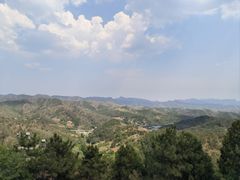 -磬锤峰森林公园