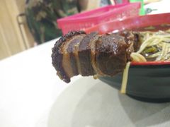 -小龙大肉面馆