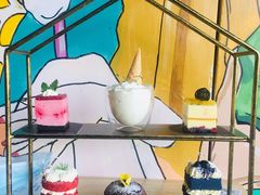 面包甜点陈列柜-ZING COFFEE 镜咖啡