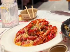 -肥肥虾庄·金牌油焖大虾(杨园滨江时代walk店)