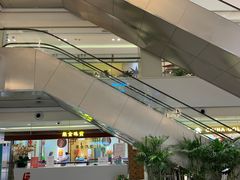 -百联临沂购物中心(临沂路店)