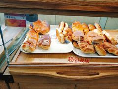 -新侨三宝乐面包店(崇文门店)