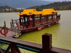 -星湖旅游景区七星岩