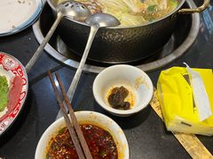 -乳仔牛牦牛汤锅 烤羊排(松潘古城店)