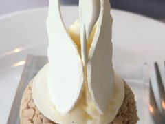 小天鹅蛋糕-哈布斯扒房(华发商都店)