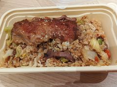 -玛格萝妮比萨屋(四平店)
