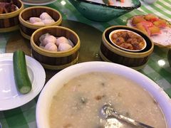 -快乐海鲜城(虎泉街店)