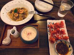 八爪鱼肉肠-小食院简餐厅