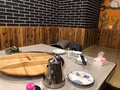 -小火炕铁锅炖鱼