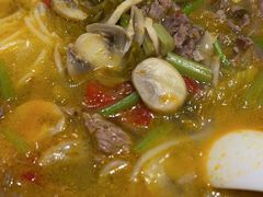 -粉小主·贵州酸汤牛肉粉(南京仙林金鹰店)