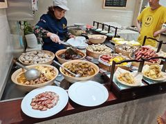 自助取餐区-鹰龙海畔度假酒店(咸祥店)