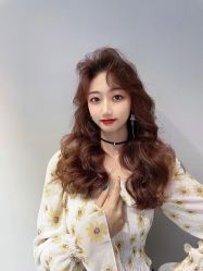 -丝语萱形象