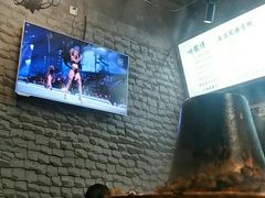 -巴四老城区炭火蛙锅(张江店)