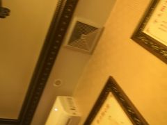 -莱仪堂艾灸经络养生馆(九亭一店)